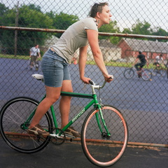 Track stand